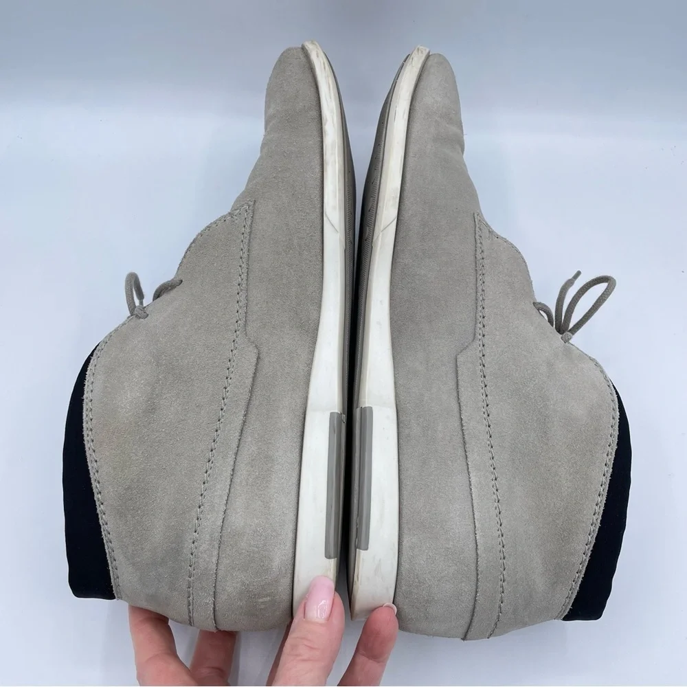 Tod’s Suede Boots UK 11 / US 12 Gray